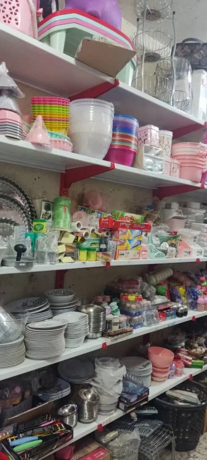 وسایل مغازه نصف نقد نصف چک بلند مدت|فروشگاه و مغازه|فرخشهر, |دیوار