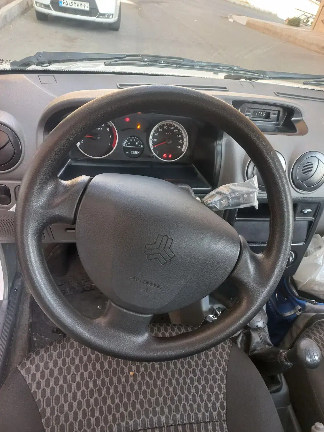 فروش فوری وانت|خودرو سواری و وانت|رودهن, |دیوار