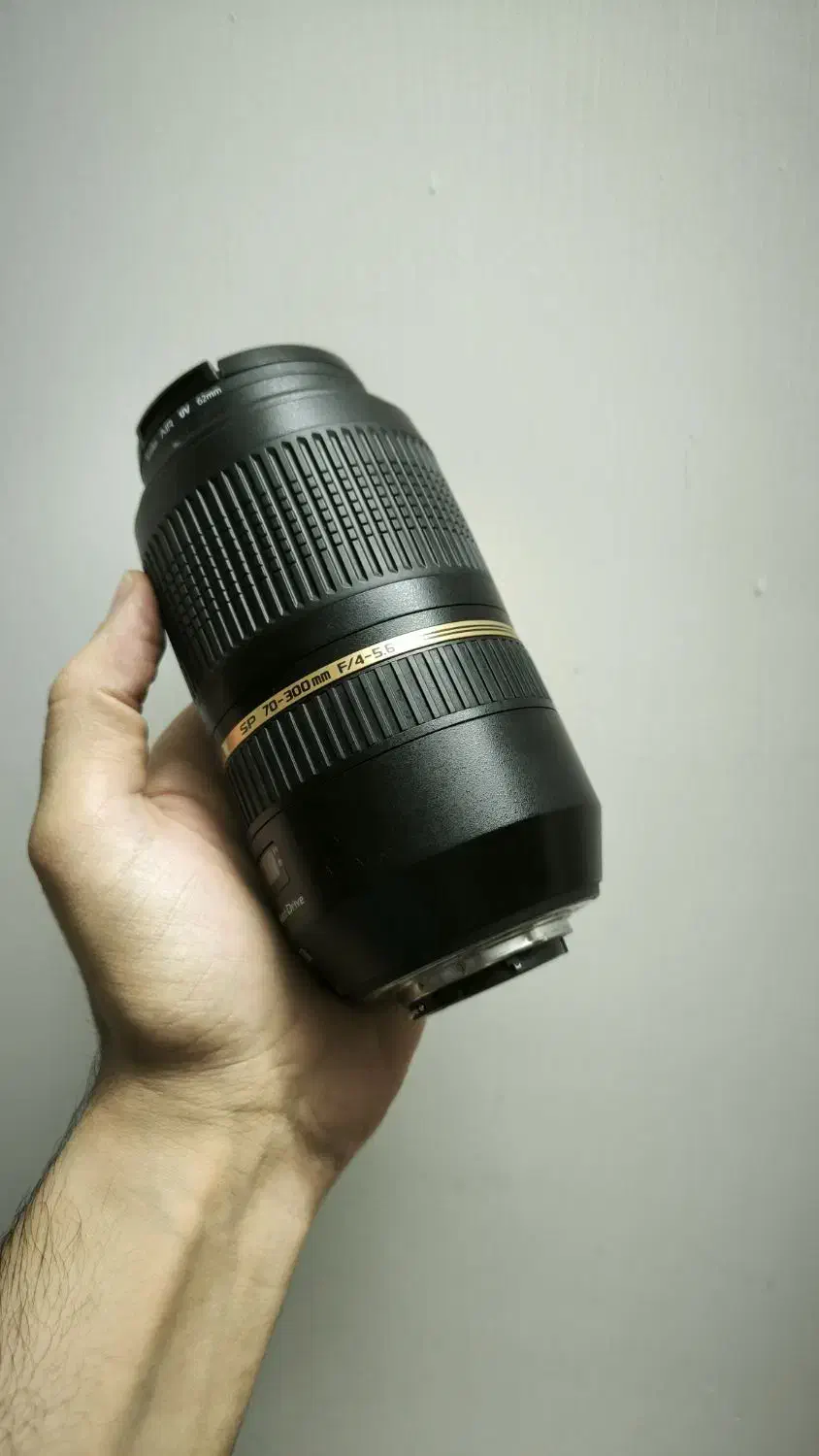 لنز تامرون 300-70 f4.5-5.6|دوربین عکاسی و فیلم‌برداری|قم, هنرستان|دیوار