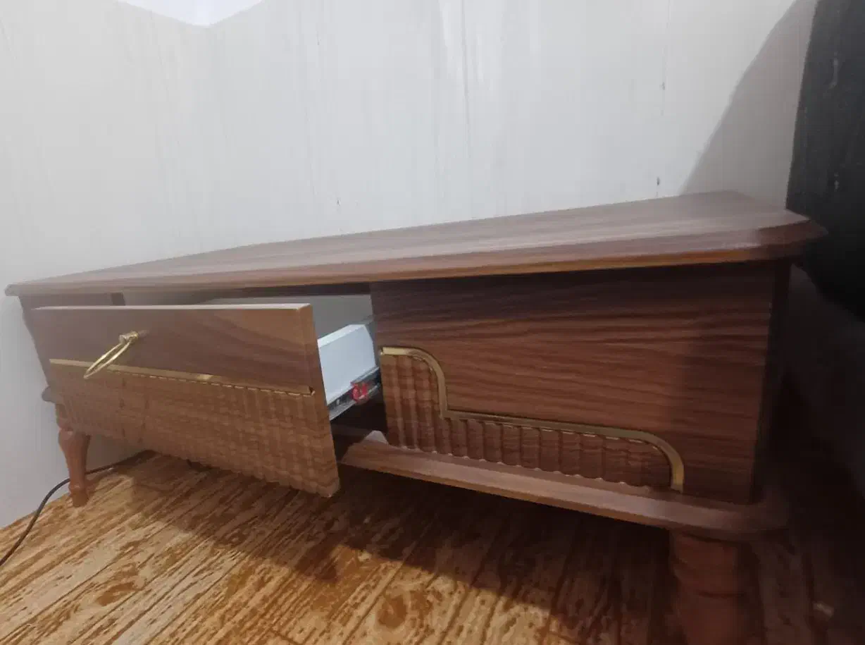 فروش فوری میز عسلی|مبلمان خانگی و میز عسلی|تایباد, |دیوار