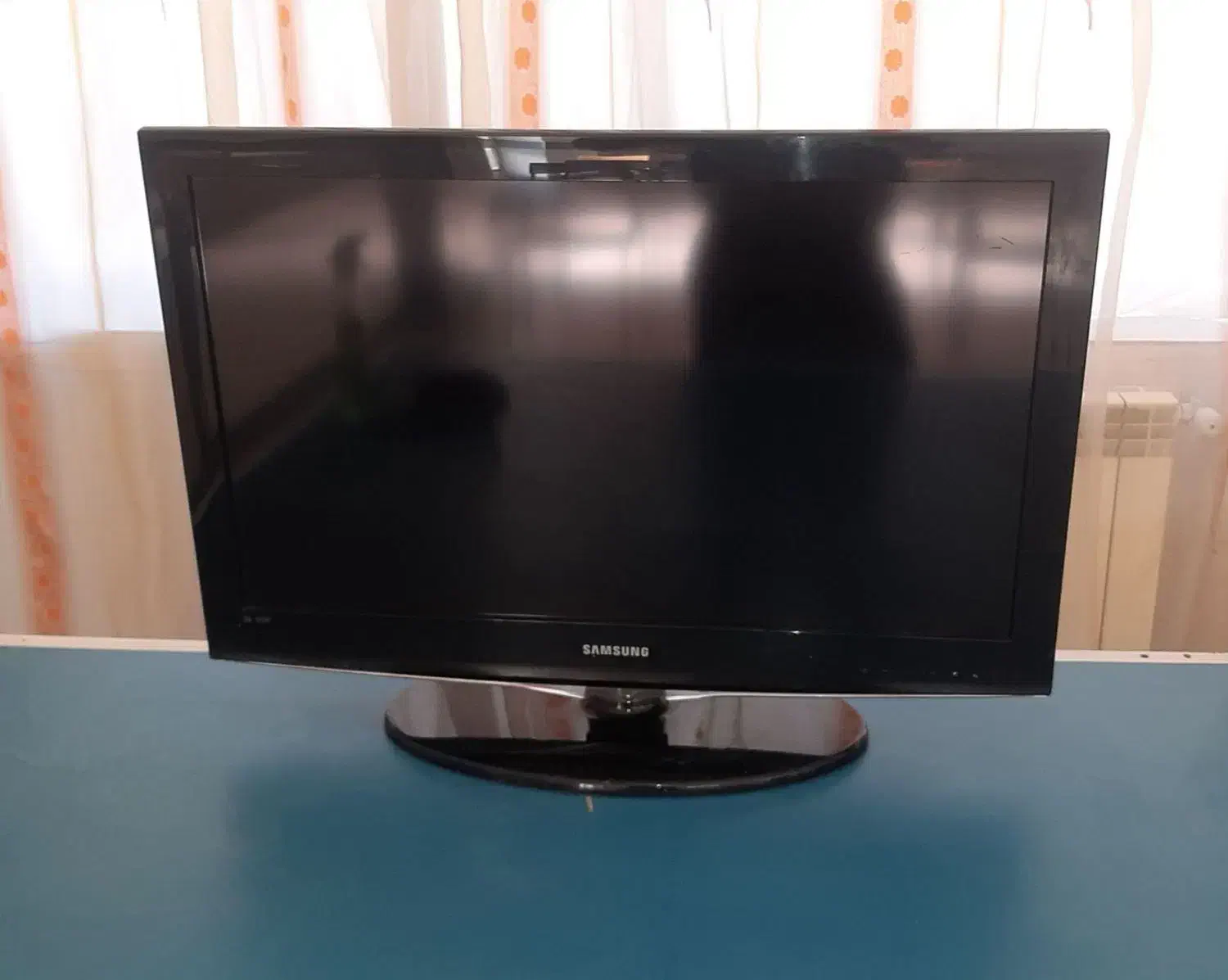 پارچ ولیوان|تلویزیون و پروژکتور|الیگودرز, |دیوار