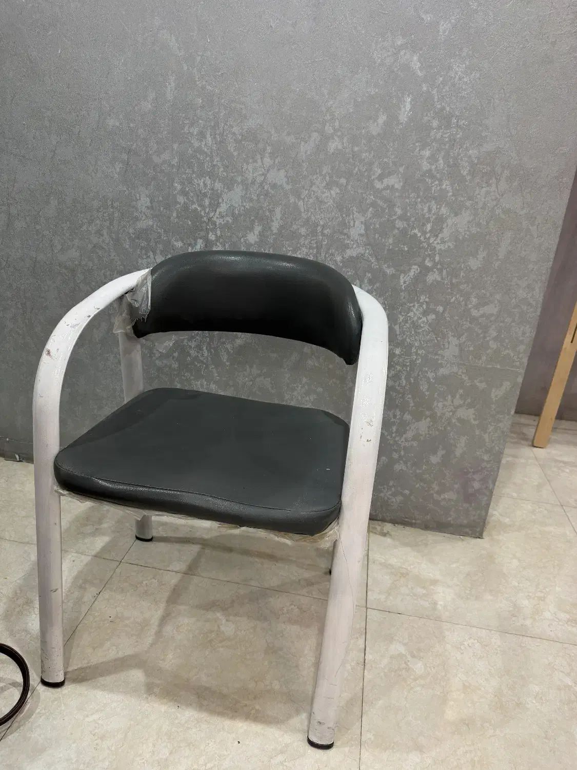 فروش وسایل ارایشگاه و پاتریشن|آرایشگاه و سالنهای زیبایی|خرمآباد, |دیوار