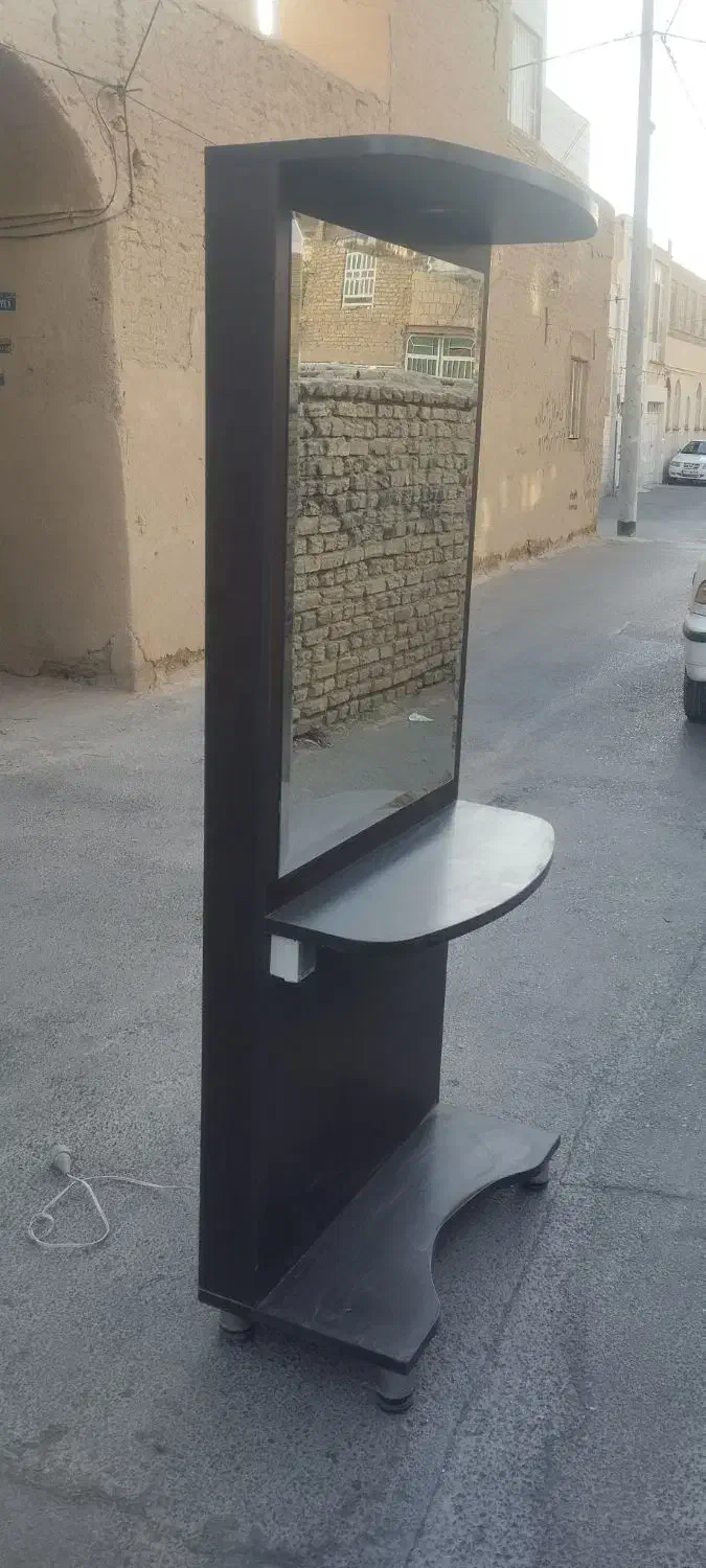 میز آرایشگری|آرایشگاه و سالن‌های زیبایی|اردکان, |دیوار