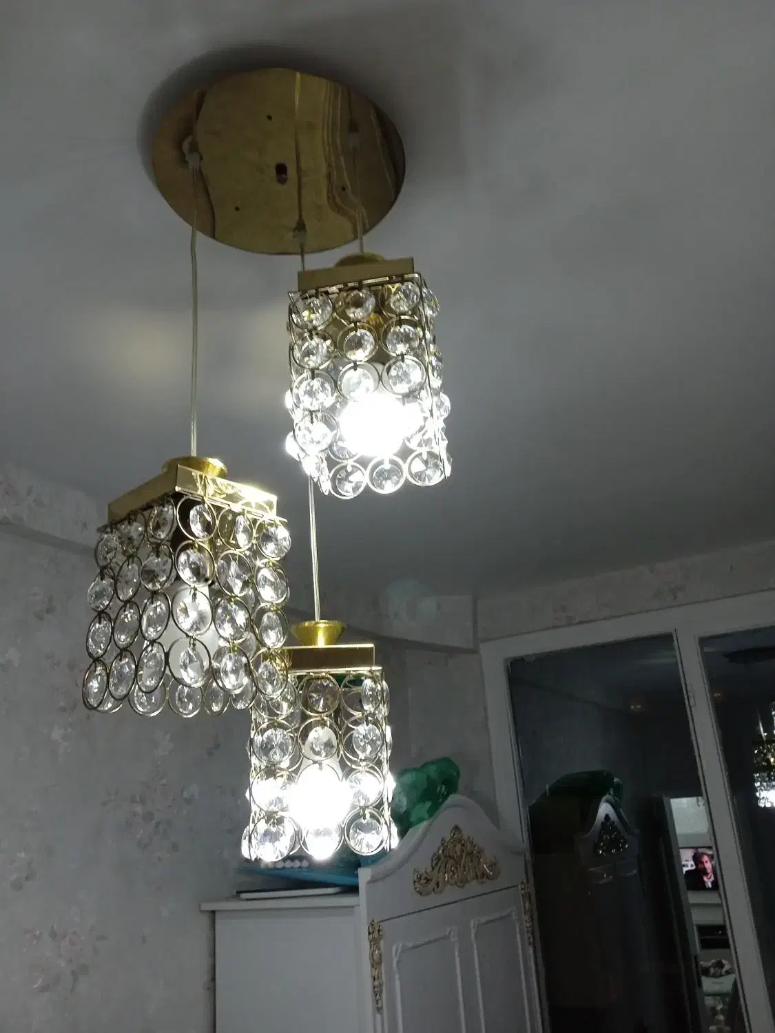 لوستر|لوستر و چراغ آویز|کرج, باغستان|دیوار