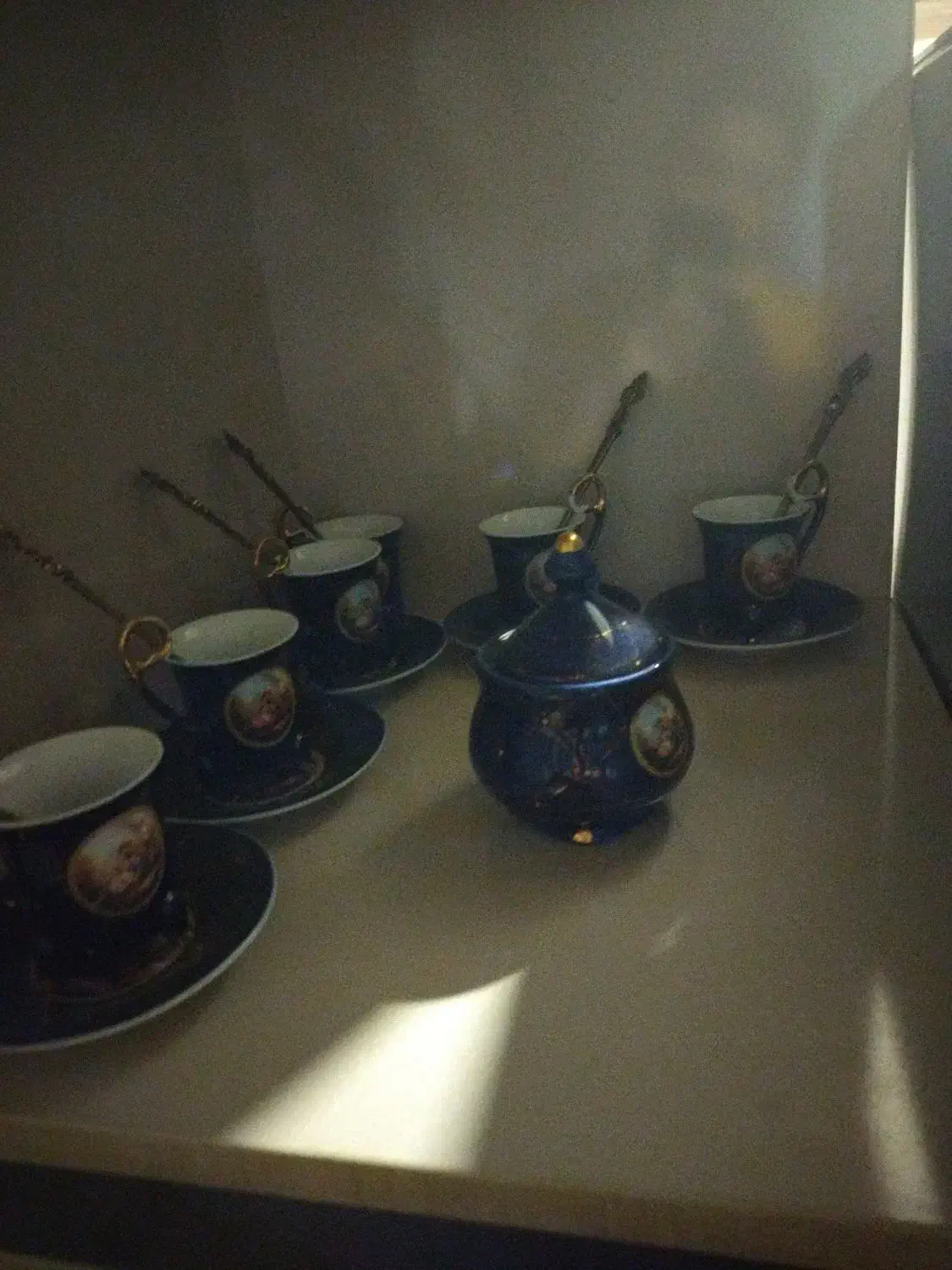 ظروف قدیمی|کلکسیون اشیاء عتیقه|نهاوند, |دیوار