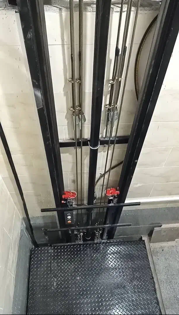 فروش و نصب بالابر|خدمات پیشه و مهارت|بروجن, |دیوار