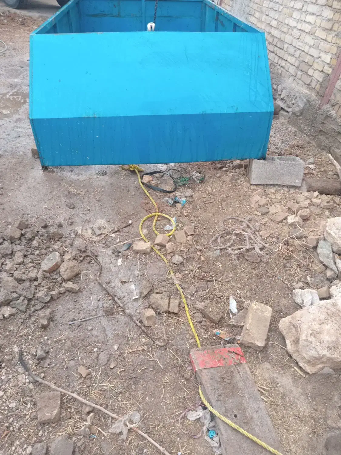 نیم اتاق بالای وانت نیسان|قطعات یدکی و لوازم جانبی|رزن, |دیوار