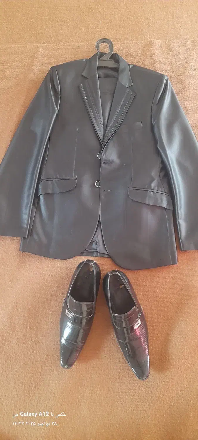 کت شلوار با کفش ورنی|لباس|ملایر, |دیوار