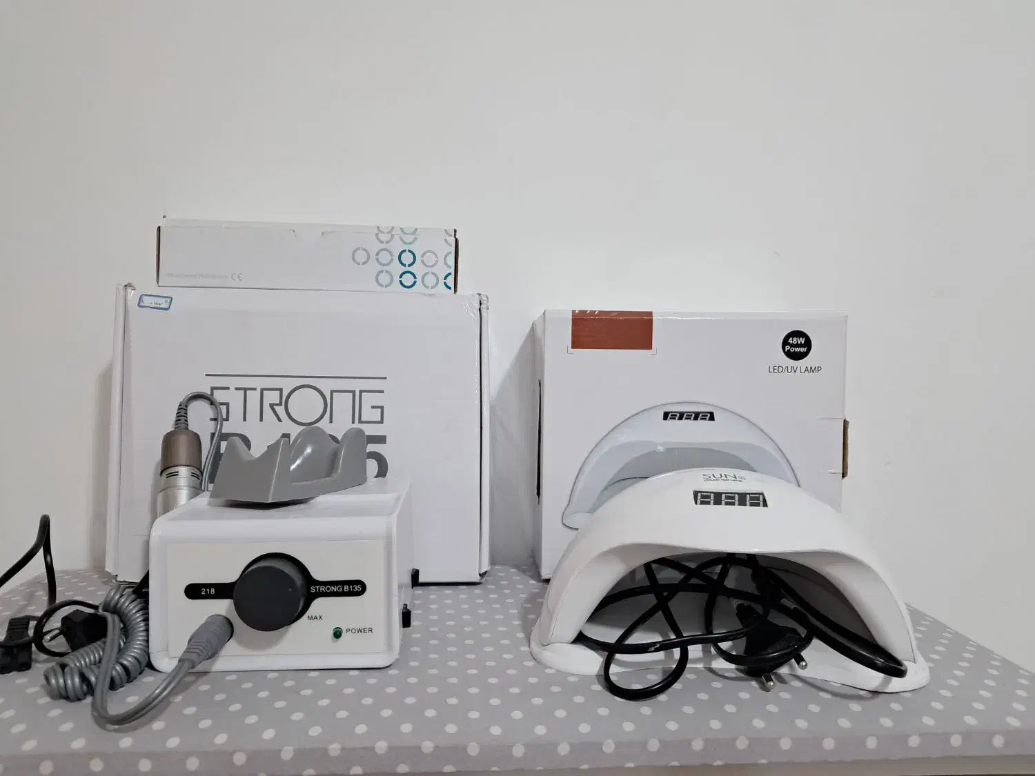 وسایل ناخن کاری|آرایشگاه و سالن‌های زیبایی|تاکستان, |دیوار