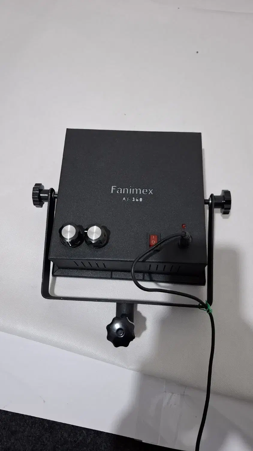 تجهیزات تولید محتوا|دوربین عکاسی و فیلم‌برداری|لنجان, |دیوار