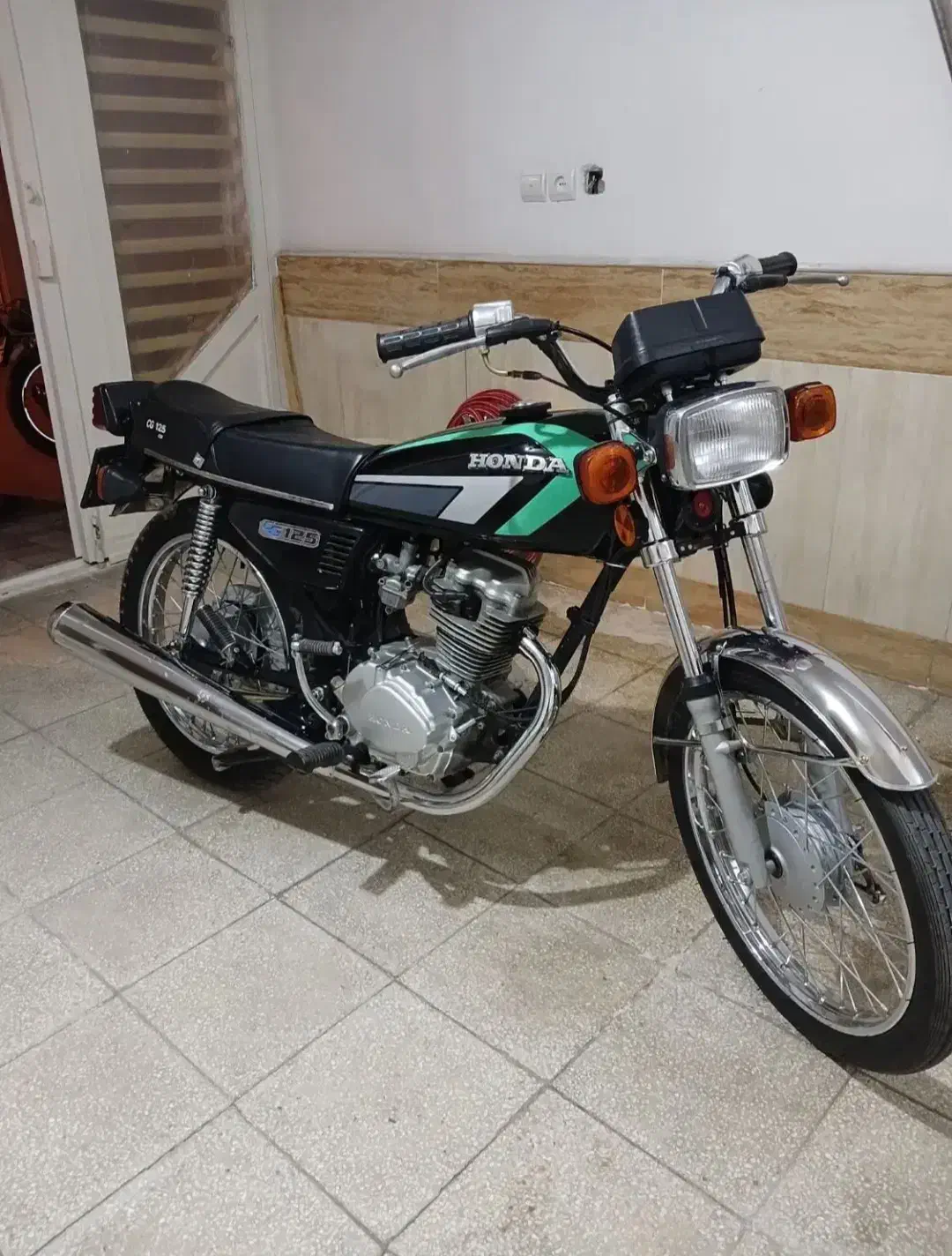 هندا Cdi ژاپنی ۷۶ کمکار بدون خرج|موتورسیکلت|قم, شهرک امام حسن|دیوار