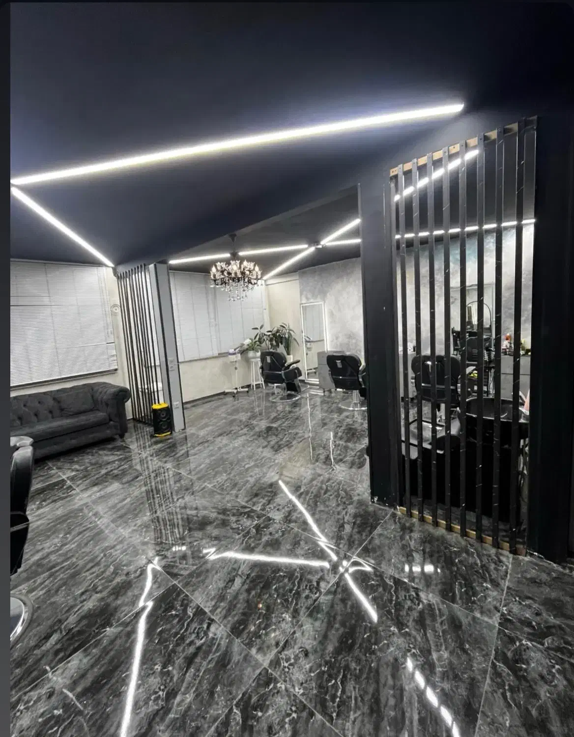 اجاره صندلی ارایشگاه مردانه|اجارهٔ دفتر کار، اتاق اداری، مطب|کرج, عظیمیه|دیوار