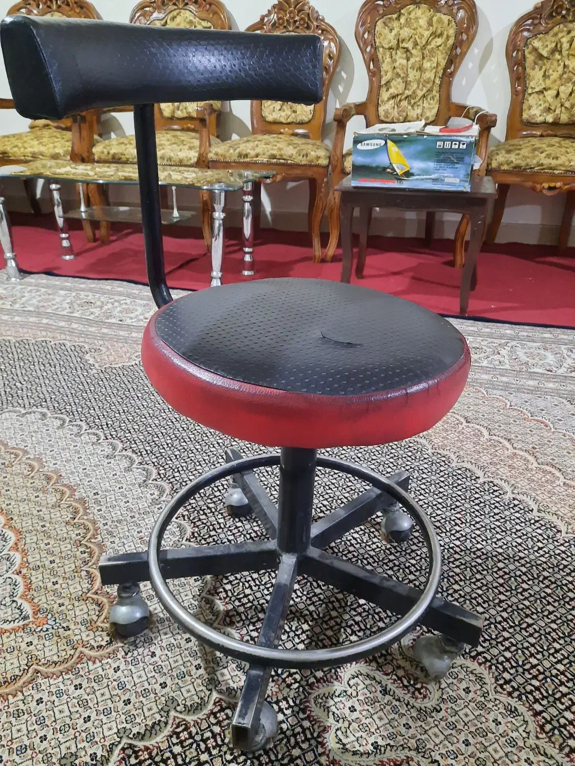 صندلی گردونی|صندلی و نیمکت|تبریز, |دیوار