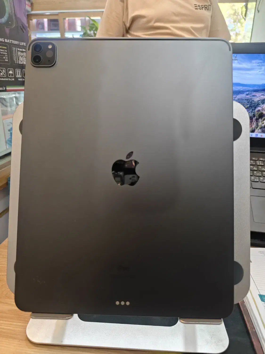 ipad pro 13 inch 256g wifi|تبلت|بجنورد, |دیوار