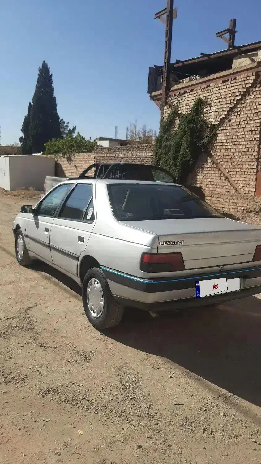 پژو۴۰۵ مدل ۸۸|خودرو سواری و وانت|زرند, |دیوار