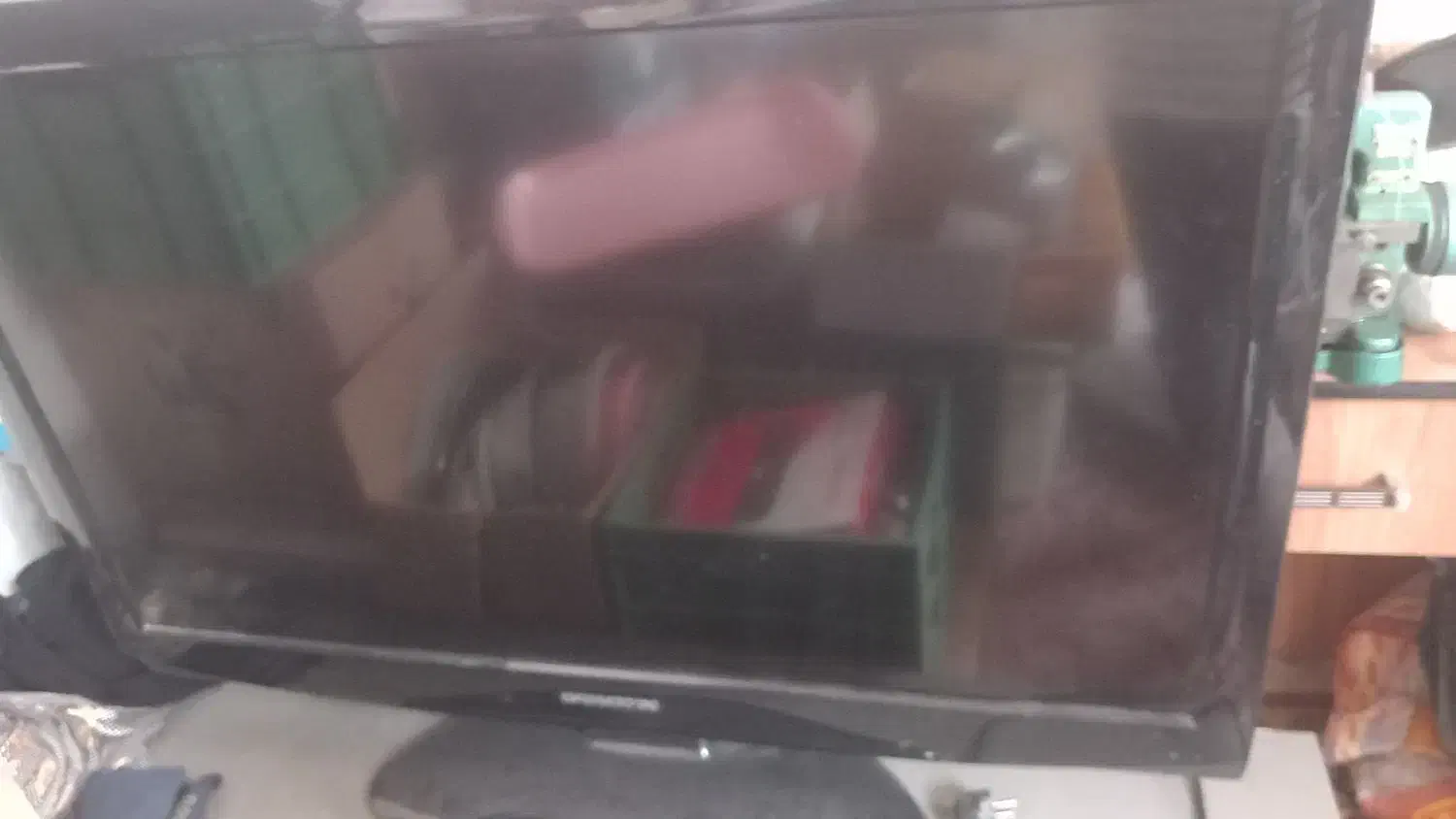 تی‌وی پنل سوخته|تلویزیون و پروژکتور|مرودشت, استادیوم‎|دیوار