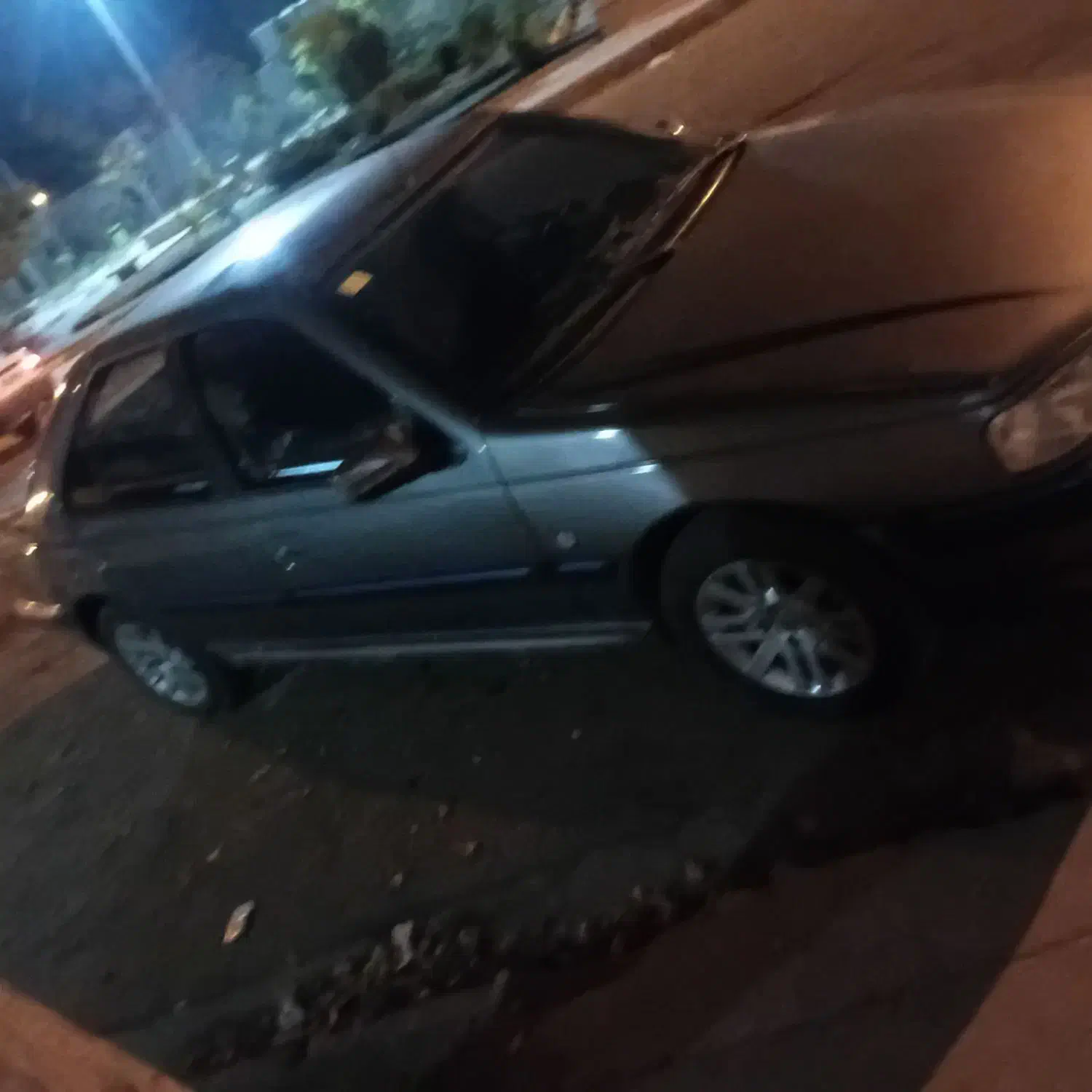 پارس تیوفایو|خودرو سواری و وانت|تربت جام, میان جام|دیوار