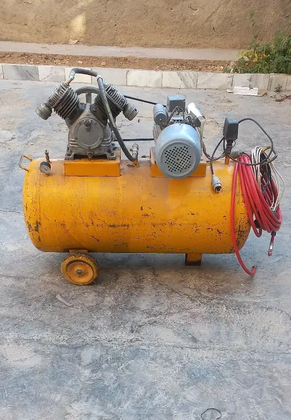 پمپ باد 250 لیتری|ابزارآلات|قروه, |دیوار