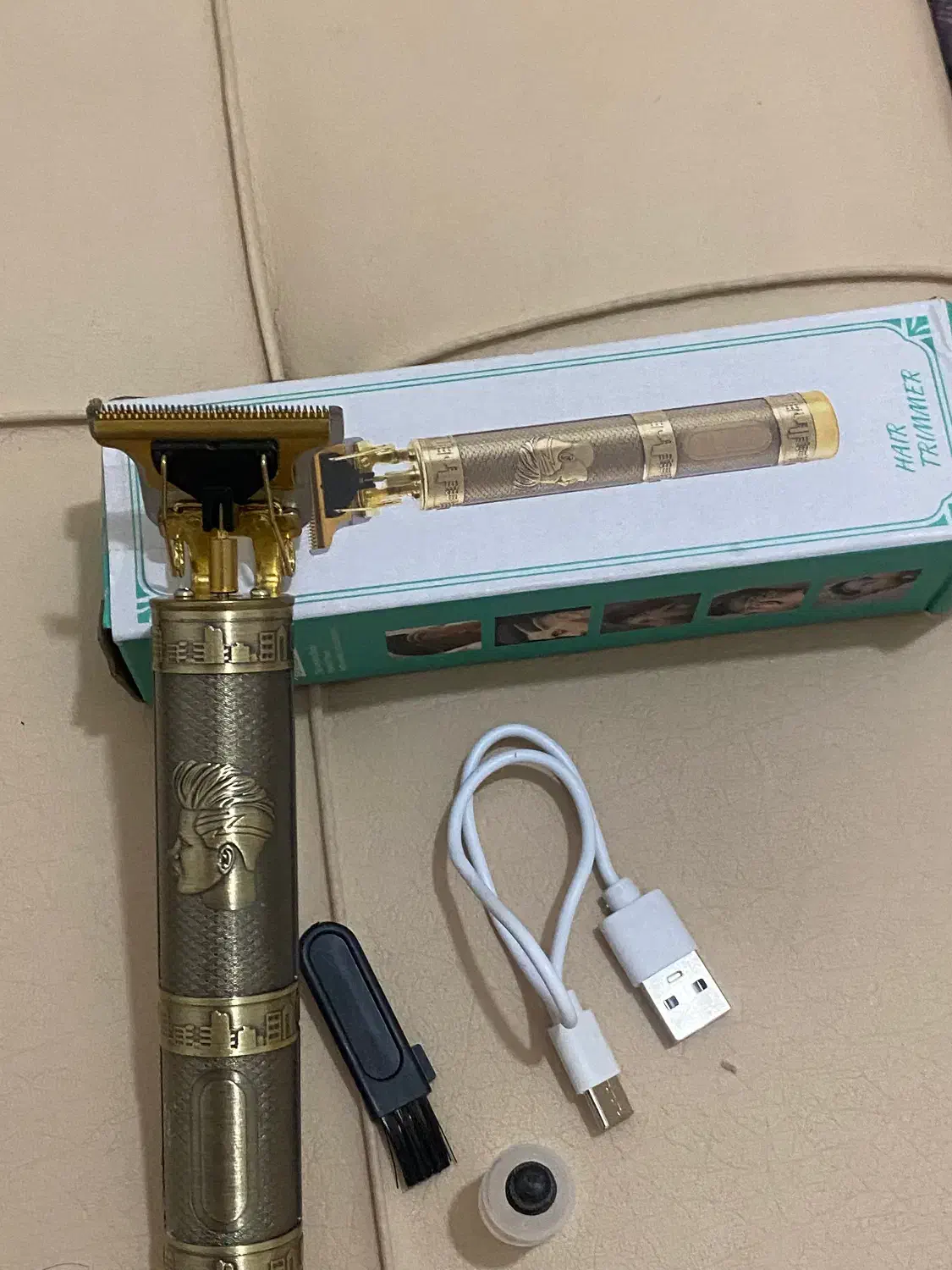 ریش تراش شارژی|آرایشی، بهداشتی، درمانی|بهار, |دیوار