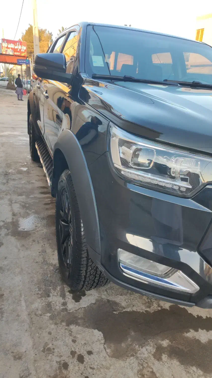 ماشین کی ام سی ۱۴۰۲|خودرو سواری و وانت|زاهدان, |دیوار