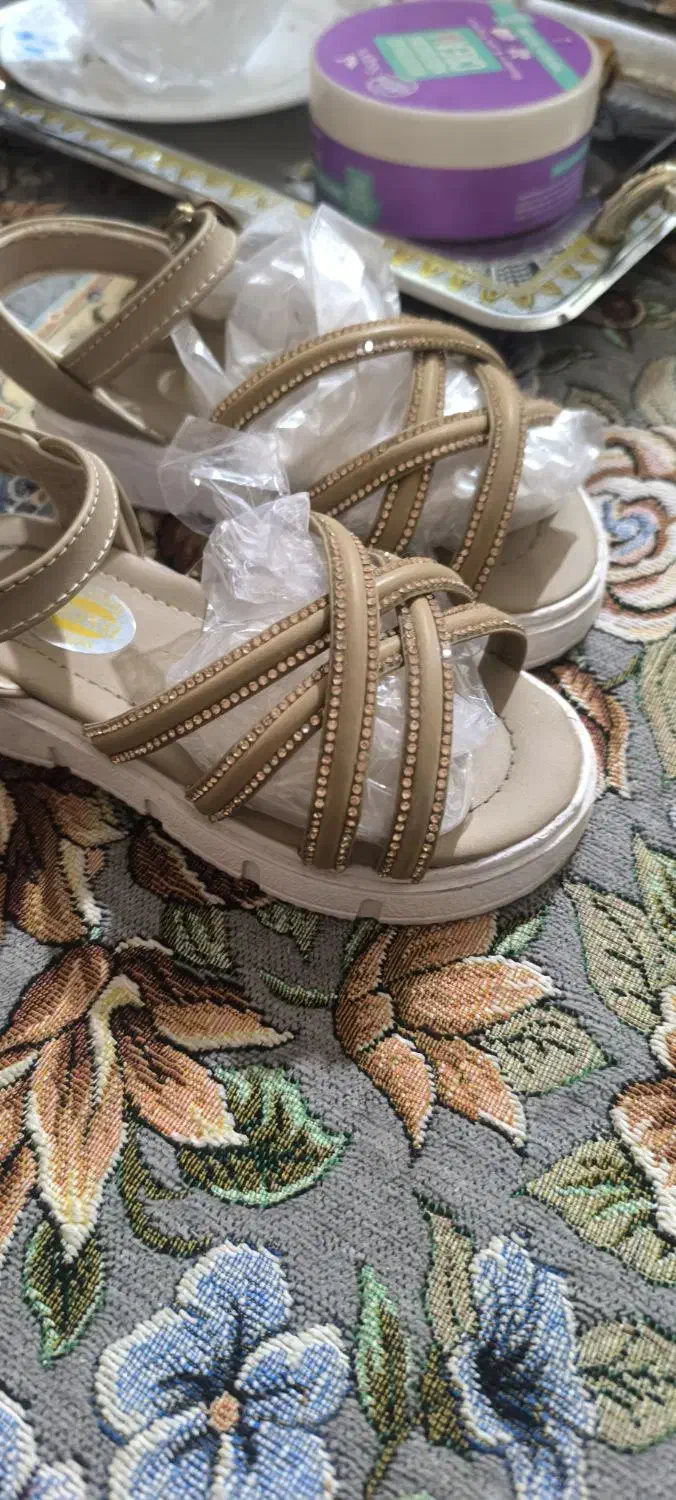 کفش دخترانه|کفش و لباس بچه|کرمان, |دیوار