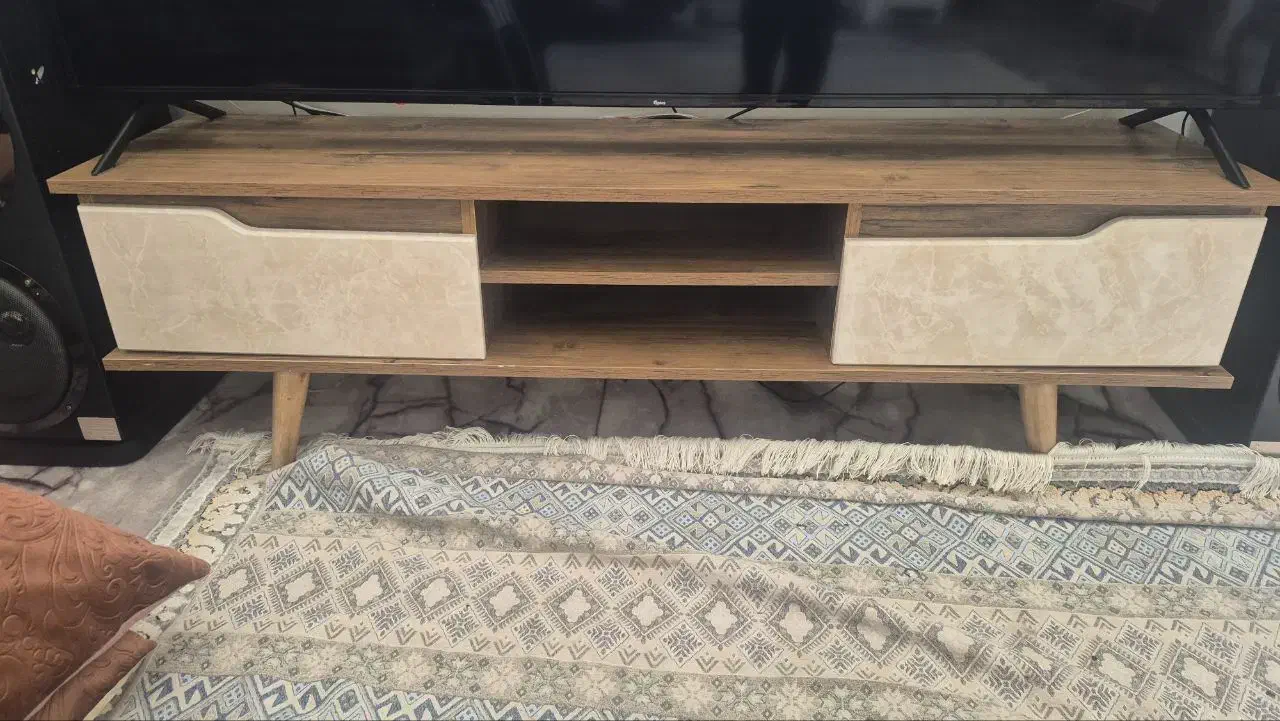 میز تلویزیون و اینه کنسول|میز تلویزیون|تهران, مجیدآباد|دیوار