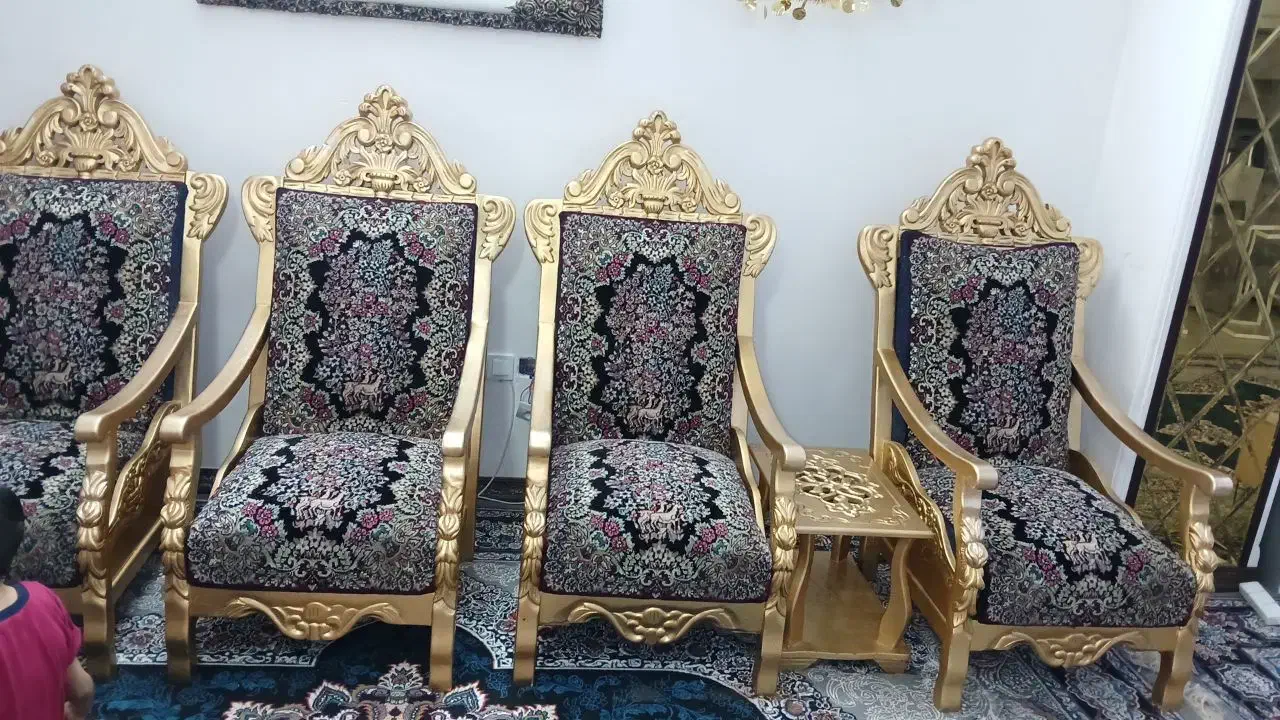 مبل قالی سناتوری چوب راش|مبلمان خانگی و میز عسلی|کرمان, |دیوار