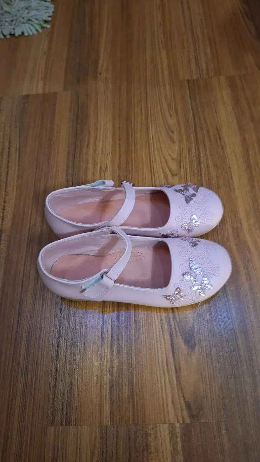 کفش دخترانه سایز ۳۴|کفش و لباس بچه|کرج, گوهردشت|دیوار