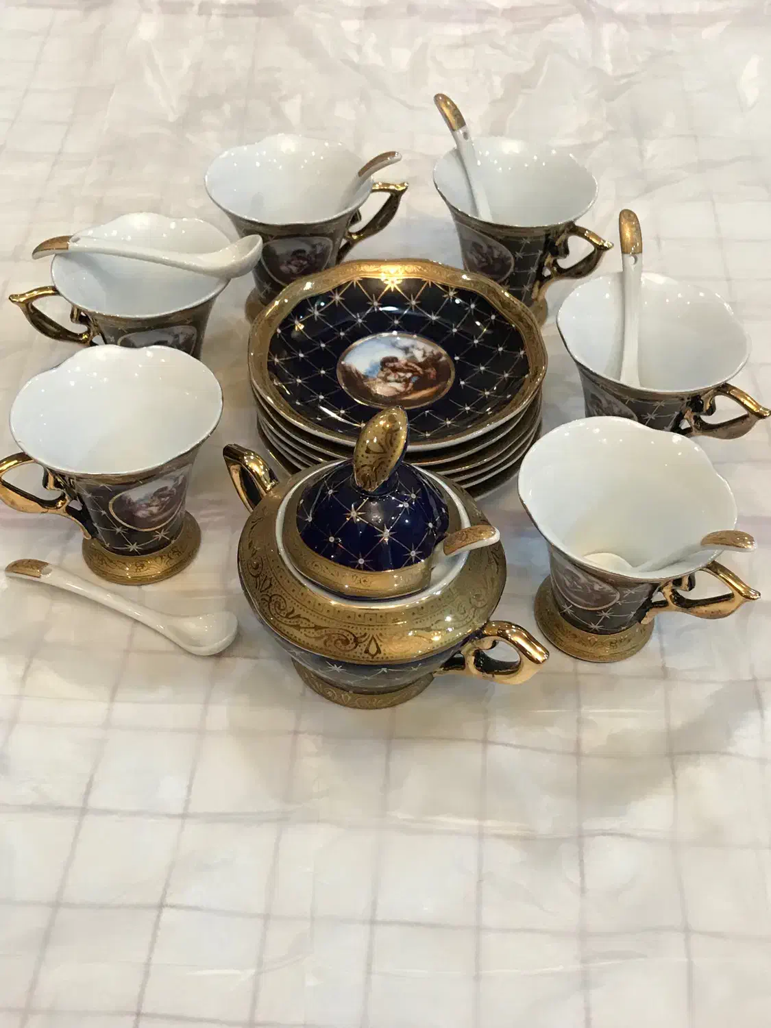 قهوه خوری لیلی مجنون ابکاری طلا|کلکسیون اشیاء عتیقه|تهران, ارامنه|دیوار