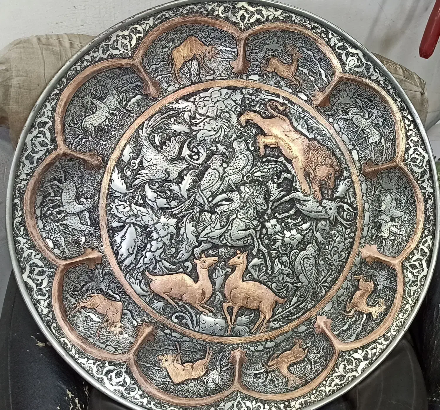 سینی قلم زنی|صنایع دستی و سایر لوازم تزئینی|اصفهان, جاوان|دیوار