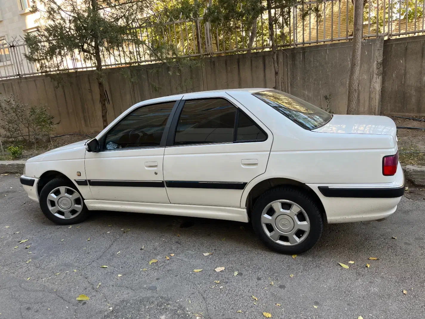 پژو پارس سال|خودرو سواری و وانت|تبریز, |دیوار