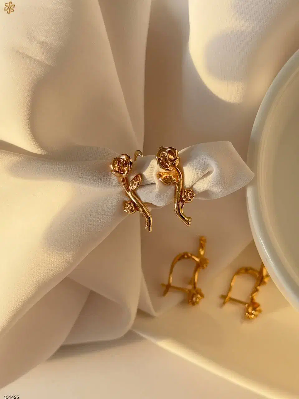 گوشواره ژوپینگ هم وزن طلاطرح رز ضدحساسیت رنگ ثابت|بدلیجات|ارومیه, |دیوار