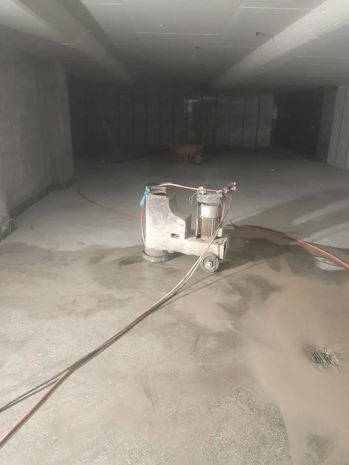 اجرای طرح کف سابی|خدمات نظافت|نیشابور, میدان حافظ|دیوار