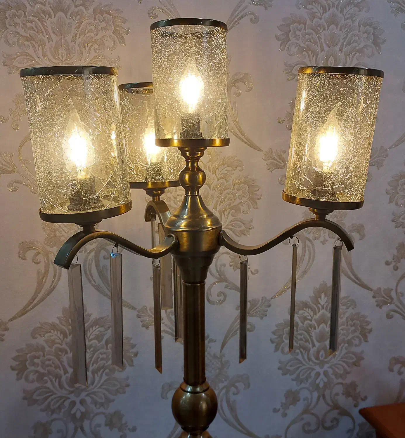 آباژور ایستاده|چراغ خواب و آباژور|جم, |دیوار