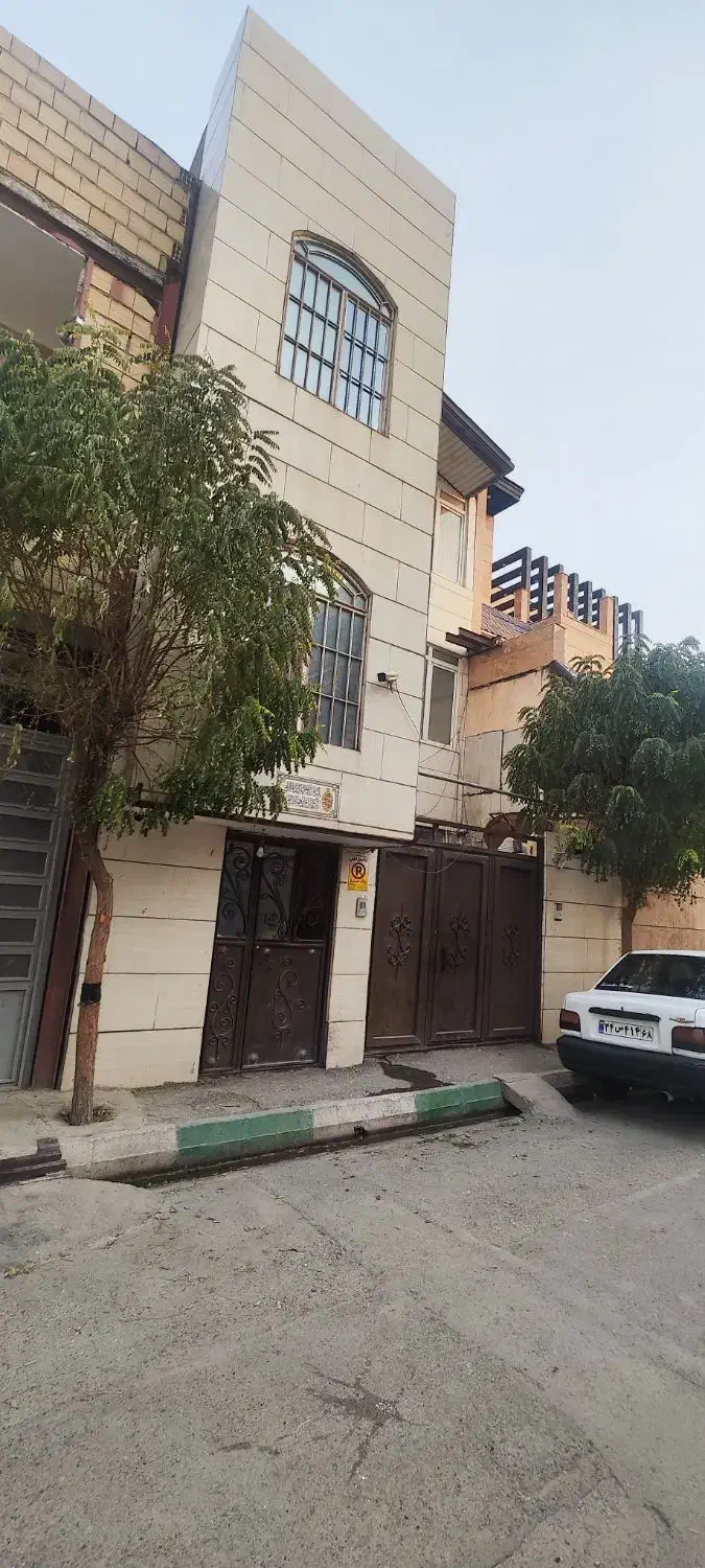 اجاره خانه دو طبقه تمیز|اجارهٔ خانه و ویلا|محمدشهر, علی آباد گونه|دیوار