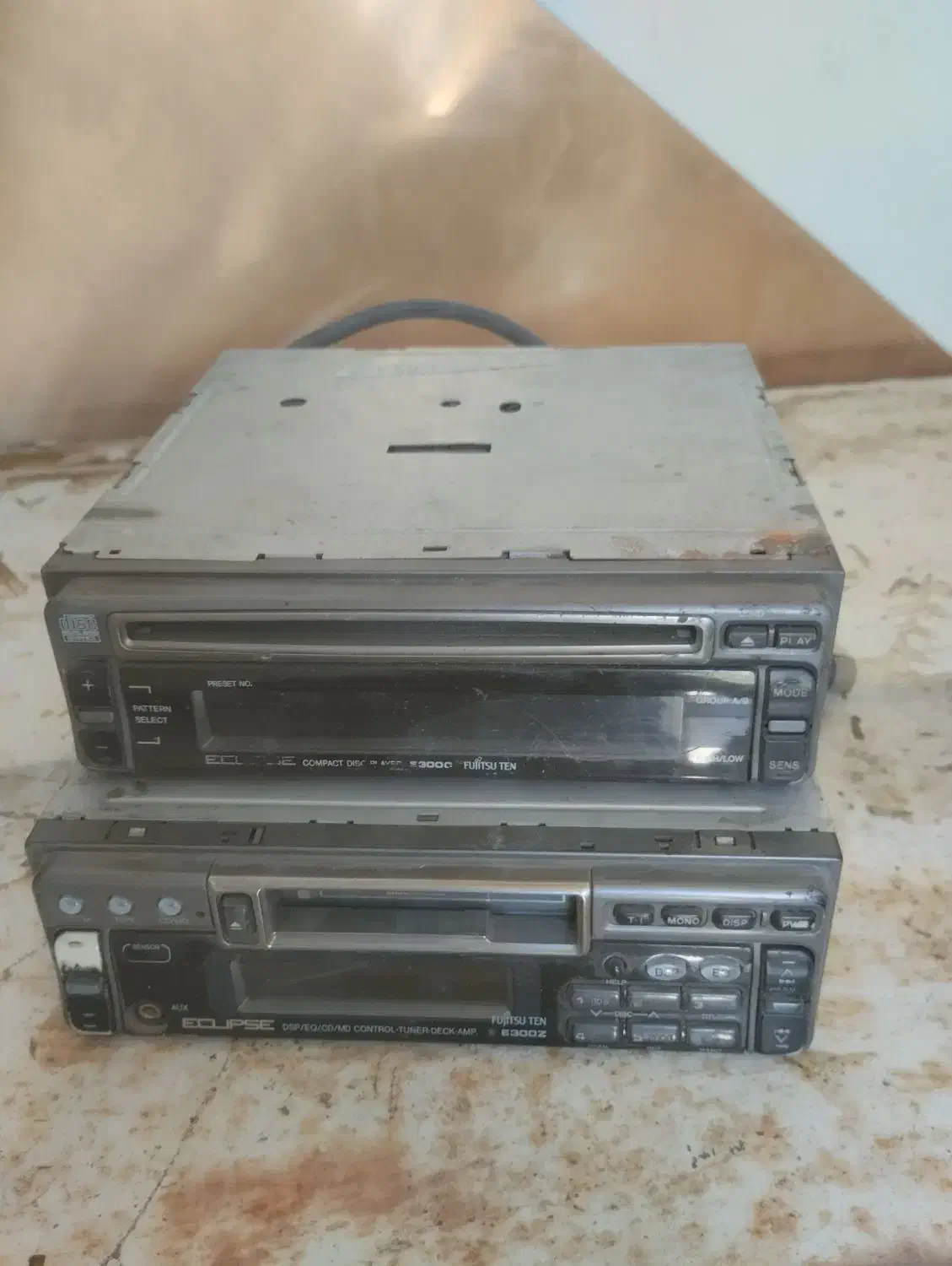 پخش ماشین دو تیکه ژاپن اصل قدیمی|قطعات یدکی و لوازم جانبی|شیراز, دکتر حسابی|دیوار