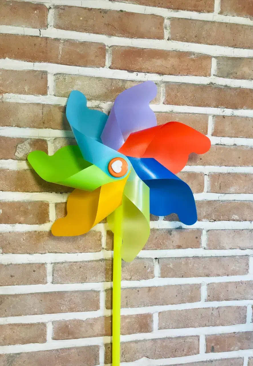 فرفره رنگین کمانی|اسباب‌‌بازی|ایلام, |دیوار