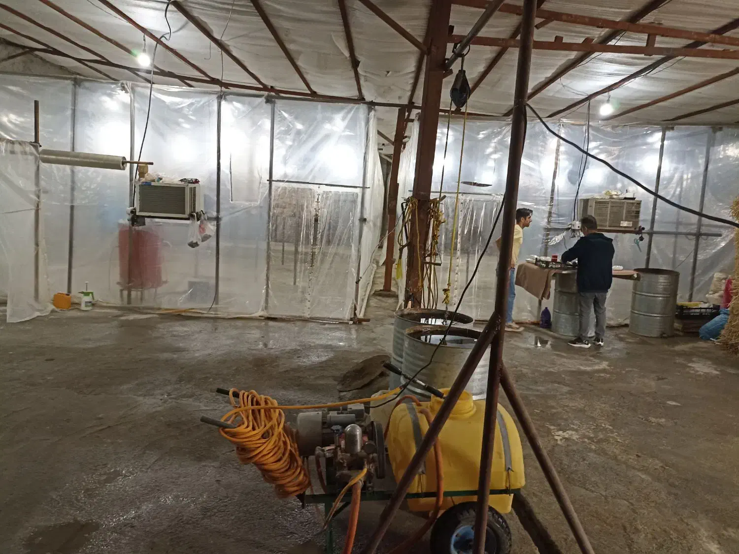 اجاره سوله ، سالن ،انبار ،کارگاه 300متری|اجارهٔ دفتر صنعتی، کشاورزی، تجاری|رباط‌کریم, کیکاور|دیوار