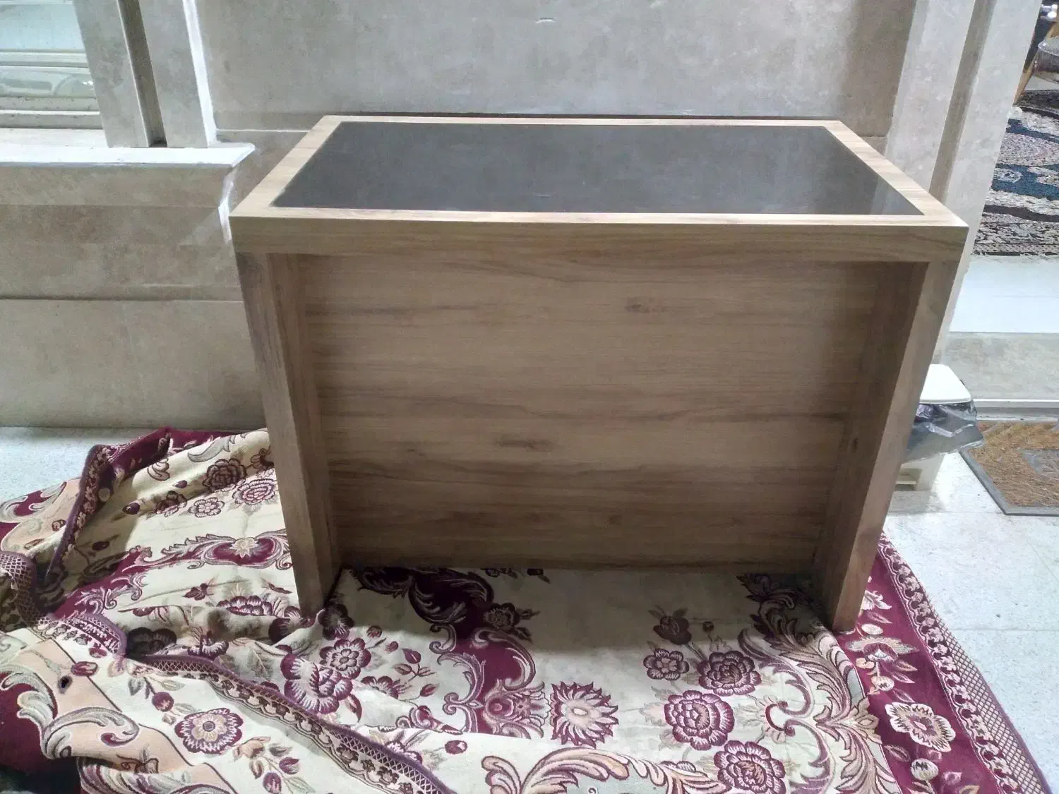 میز|مبلمان اداری|بندرعباس, |دیوار