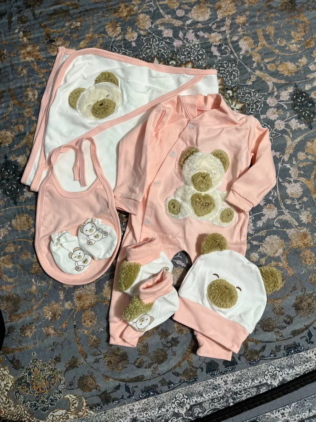 نوزادی|کفش و لباس بچه|مسجد سلیمان, |دیوار