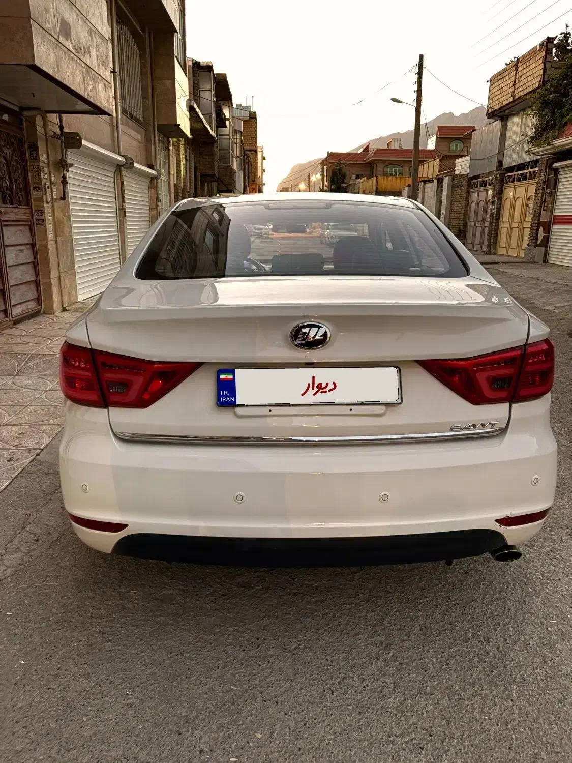 لیفان ۸۲۰|خودرو سواری و وانت|کرمانشاه, |دیوار