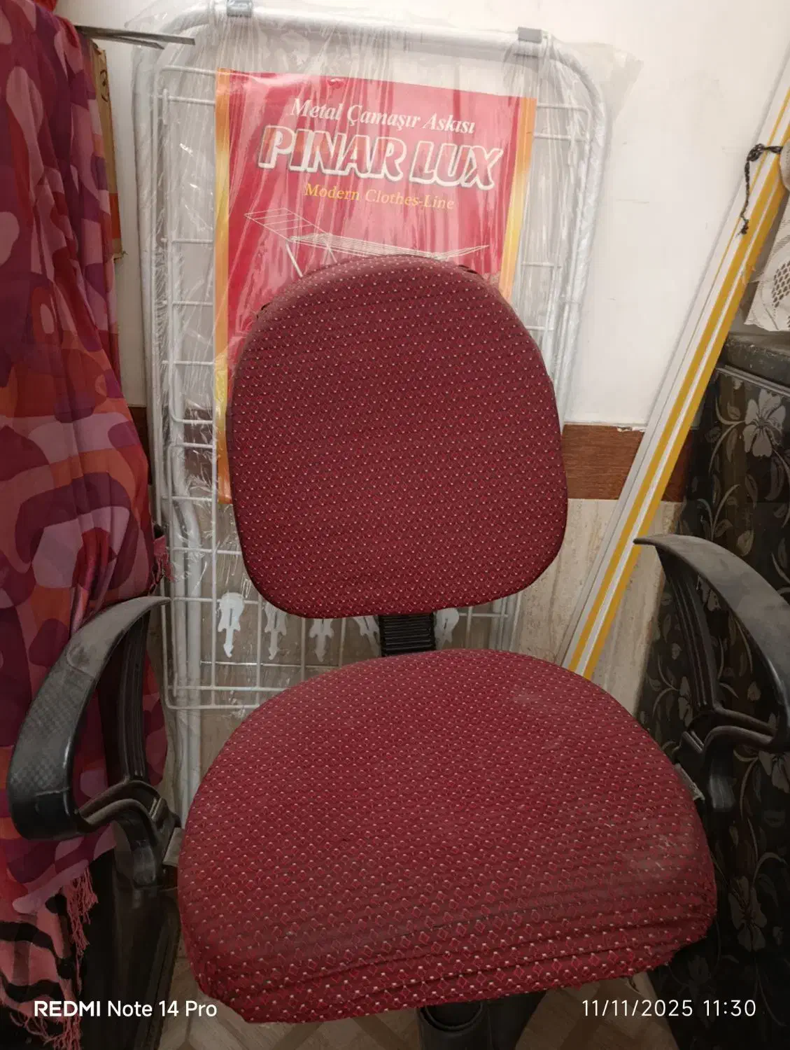 صندلی میز تحریر دارای جک|صندلی و نیمکت|بوکان, |دیوار