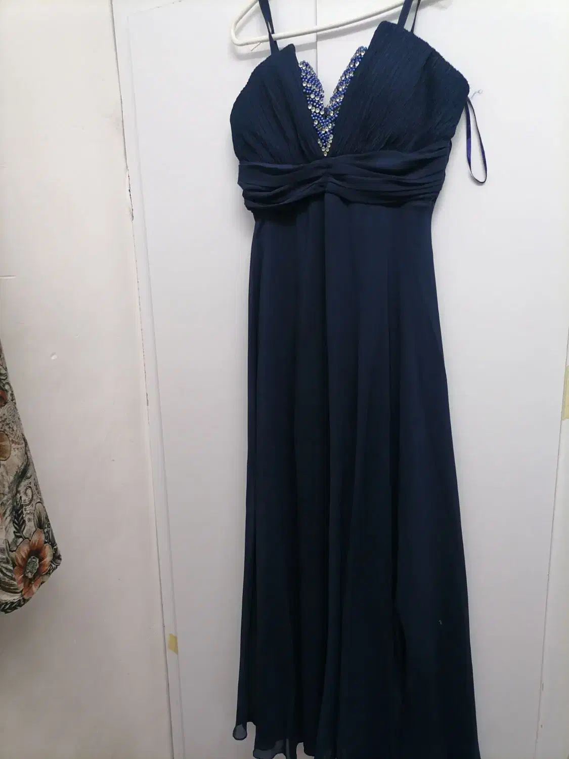 لباس مجلسی|لباس|طرقبه, |دیوار