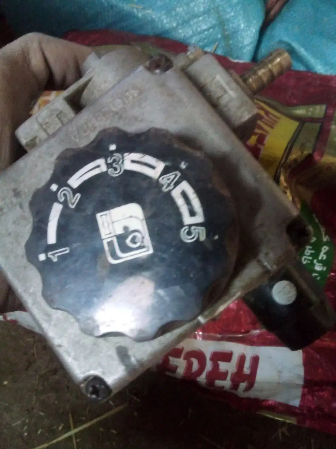 ترموستات آب گرمکن زمینی سالم سالم|آبگرمکن، پکیج، شوفاژ|تویسرکان, |دیوار