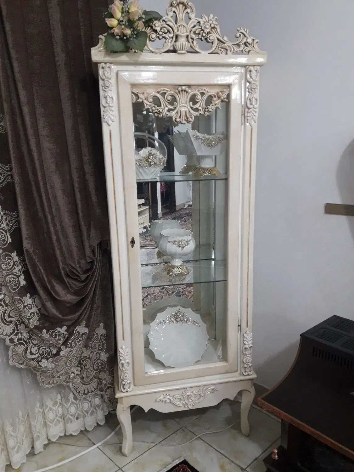 بوفه|بوفه، ویترین، کنسول|بشاریات, |دیوار