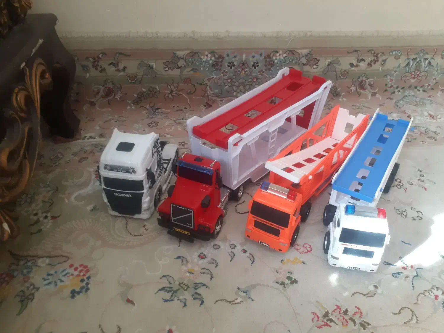 ماشین اسباب بازی بچگانه|اسباب‌‌بازی|قرچک, پویینک|دیوار