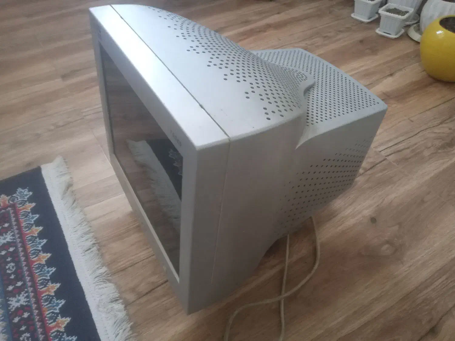 مانیتور hansol|قطعات و لوازم جانبی رایانه|فومن, |دیوار