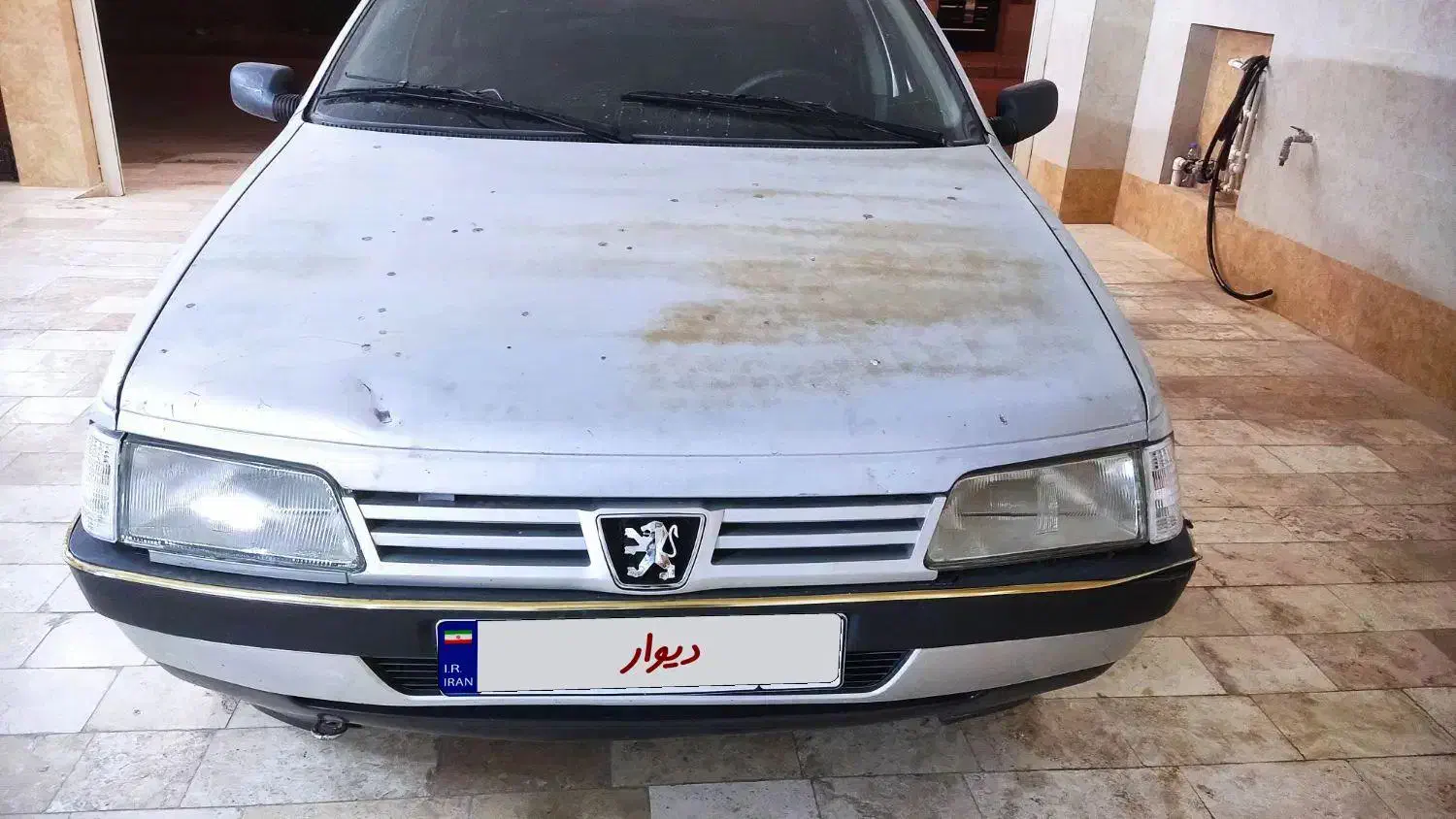 پژو ۴۰۵نقره ای دوگانه|خودرو سواری و وانت|قم, زاویه|دیوار