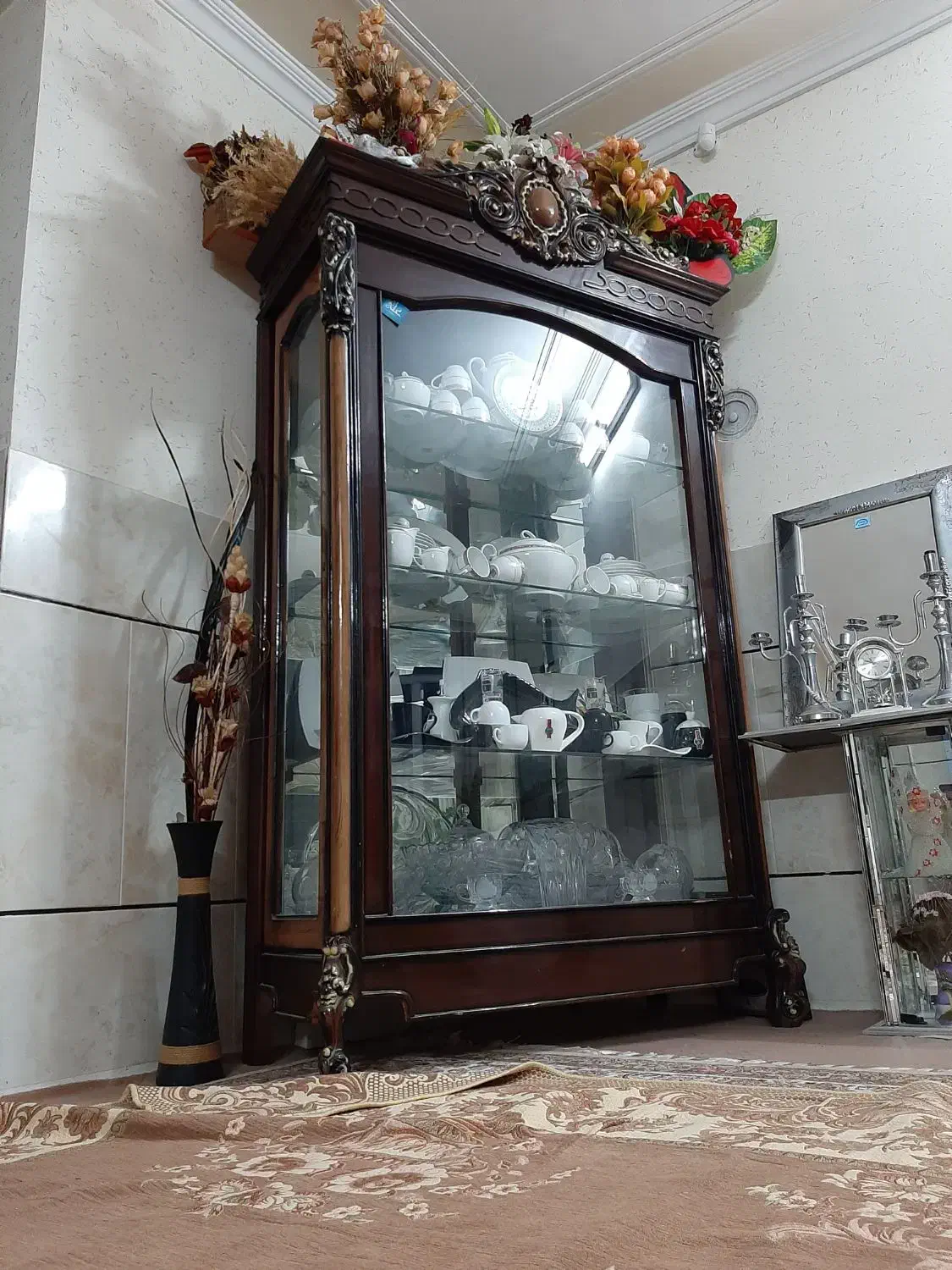 فروش ویترین یا بوفه|بوفه، ویترین، کنسول|برخوار, |دیوار