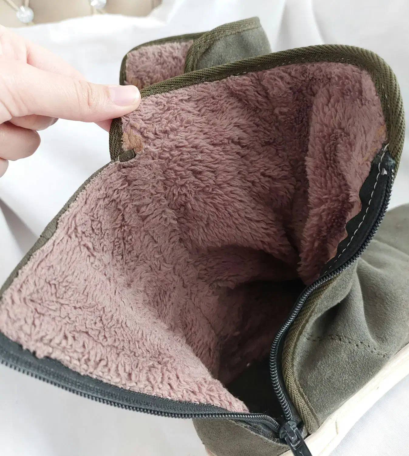 بوت داخل پشم|کیف، کفش، کمربند|کوهدشت, |دیوار